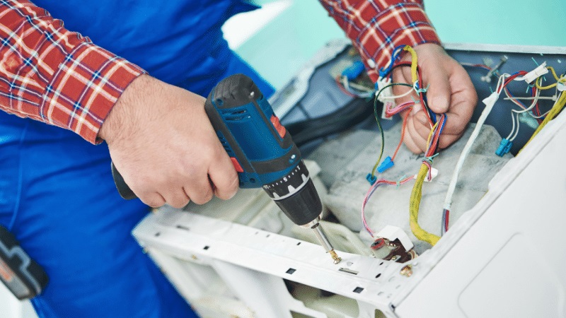 Gölcük Fondital Fondital çamaşır makinesi kart tamiri – Su almama arızası orijinal parça ile giderildi. - Teknik servis örneği
